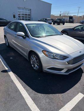 2017 Ford Fusion Hybrid SE