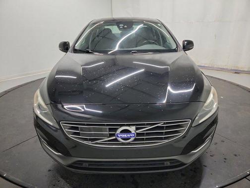 2018 Volvo S60 Inscription T5 Platinum