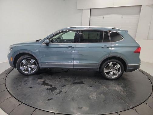 Blue Metallic 2020 Volkswagen Tiguan 2.0T SEL