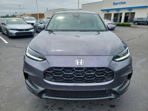 Modern Steel Metallic 2027 Honda HR-V LX