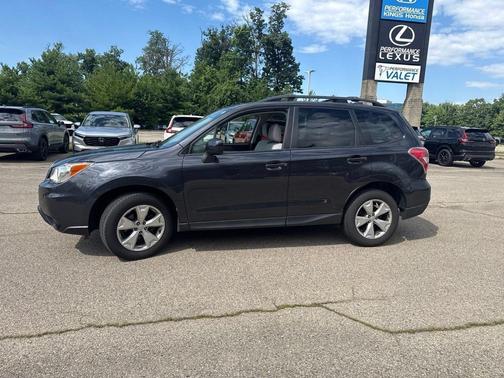 Dark Gray Metallic 2016 Subaru Forester 2.5i Premium