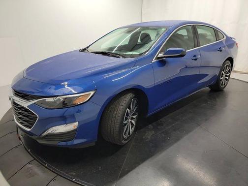 2023 Chevrolet Malibu FWD RS
