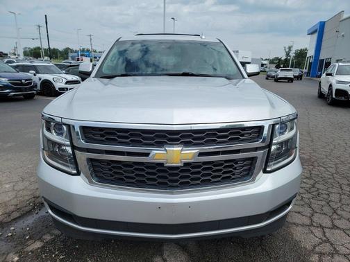 Silver Ice Metallic 2015 Chevrolet Suburban 1500 LT