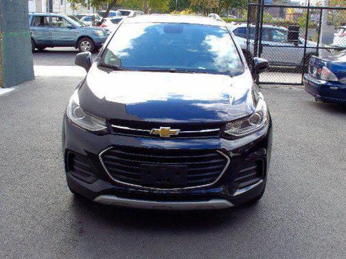 Midnight Blue Metallic 2021 Chevrolet Trax LT