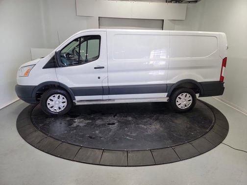 2018 Ford Transit-250 Base