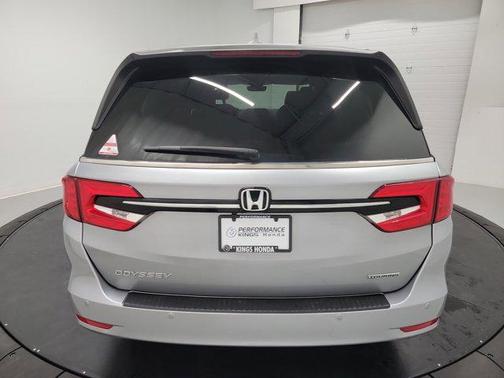 Lunar Silver Metallic 2023 Honda Odyssey Touring