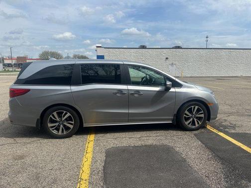 2023 Honda Odyssey Touring