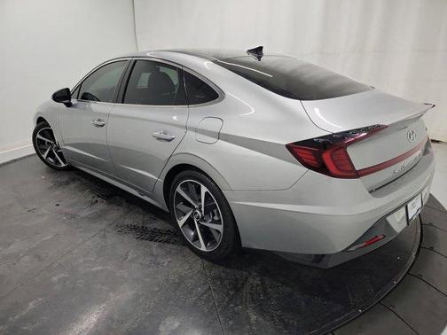 2022 Hyundai SONATA SEL Plus