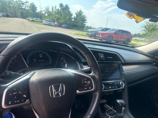 Lunar Silver Metallic 2016 Honda Civic Touring