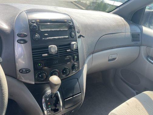 2008 Toyota Sienna CE