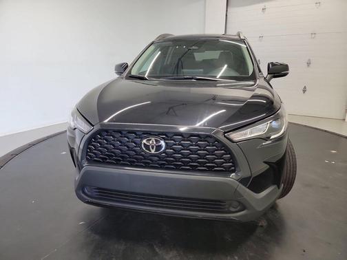 Jet Black 2024 Toyota Corolla Cross LE