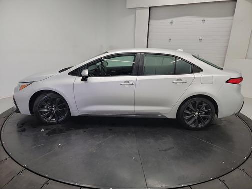 Classic Silver Metallic 2023 Toyota Corolla SE