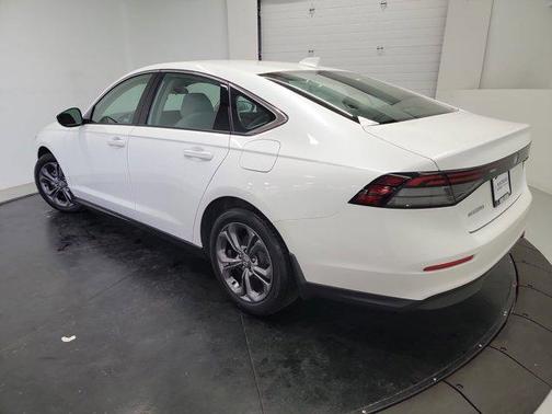 Platinum White 2023 Honda Accord EX