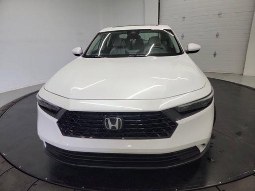 Platinum White 2023 Honda Accord EX