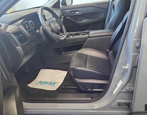 Boulder Gray Pearl 2022 Nissan Rogue Platinum