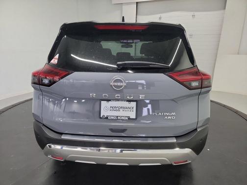 Boulder Gray Pearl 2022 Nissan Rogue Platinum