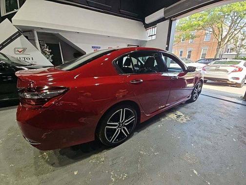 2017 Honda Accord Sport SE