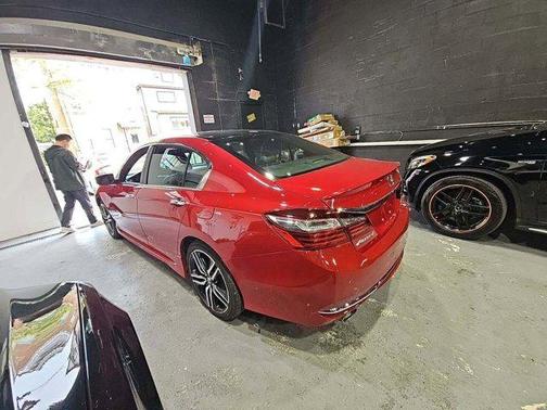 2017 Honda Accord Sport SE