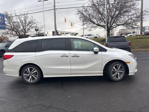 2024 Honda Odyssey Touring