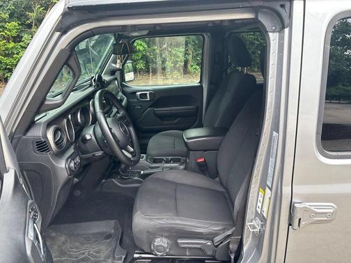 Billet Silver Metallic Clearcoat 2018 Jeep Wrangler Unlimited Sport