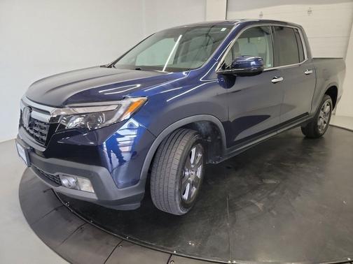 Obsidian Blue Pearl 2020 Honda Ridgeline RTL-E