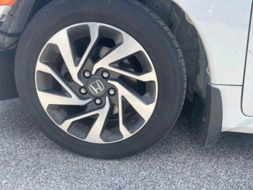 Taffeta White 2017 Honda Civic EX