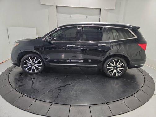2019 Honda Pilot Touring 8-Passenger