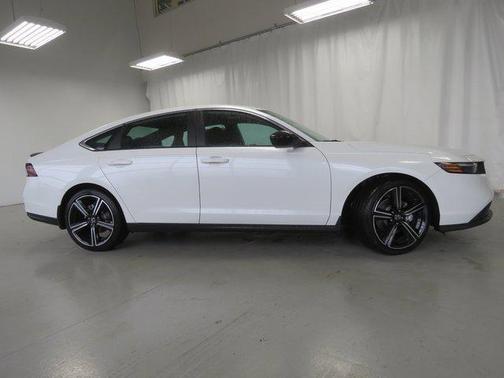 2024 Honda Accord Hybrid Base