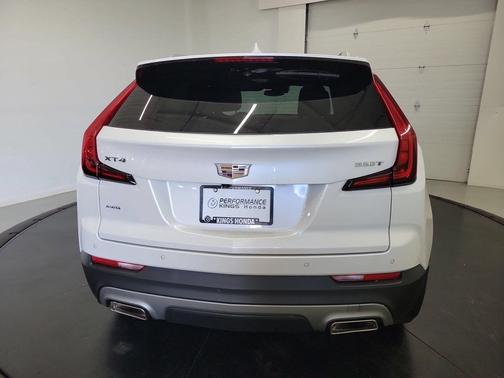 Crystal White Tricoat 2023 Cadillac XT4 Premium Luxury