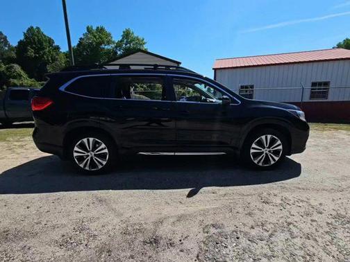 Crystal Black Silica 2020 Subaru Ascent Limited 7-Passenger