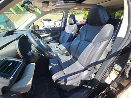 Crystal Black Silica 2020 Subaru Ascent Limited 7-Passenger