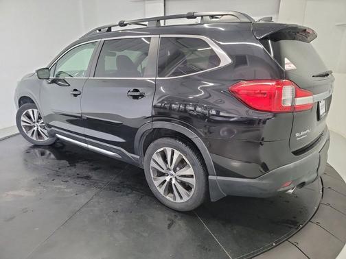 Crystal Black Silica 2020 Subaru Ascent Limited 7-Passenger