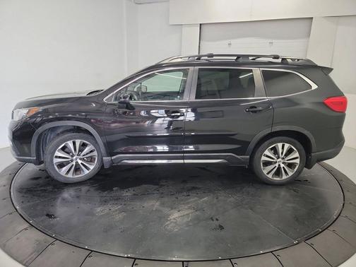 Crystal Black Silica 2020 Subaru Ascent Limited 7-Passenger