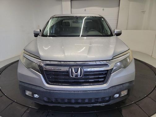 Lunar Silver Metallic 2017 Honda Ridgeline RTL