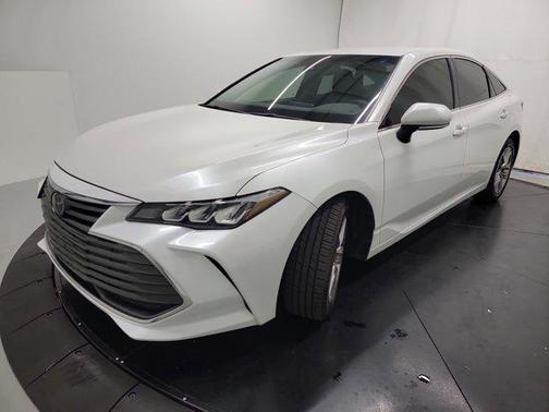 2021 Toyota Avalon XLE