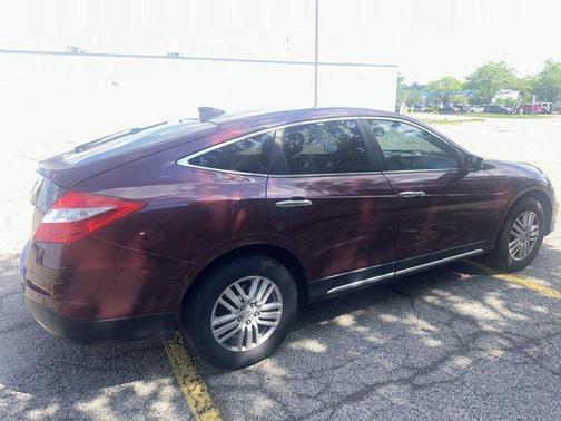 Maroon 2014 Honda Crosstour EX