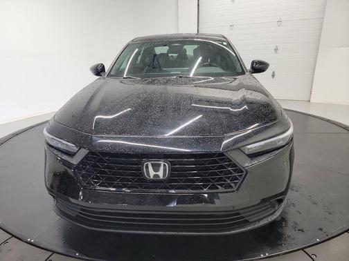 Crystal Black Pearl 2023 Honda Accord Hybrid Sport