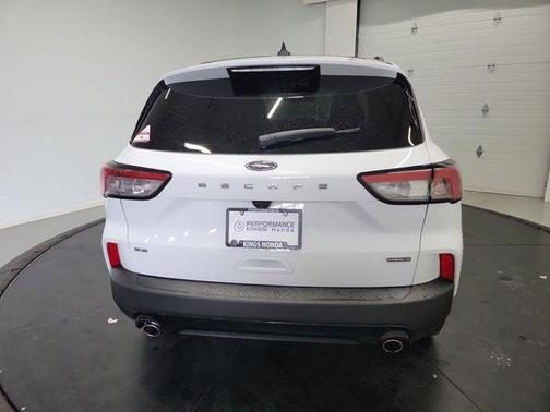 Oxford White 2021 Ford Escape SE