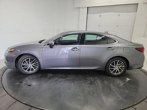 Gray Pearl 2017 Lexus ES 350 Base