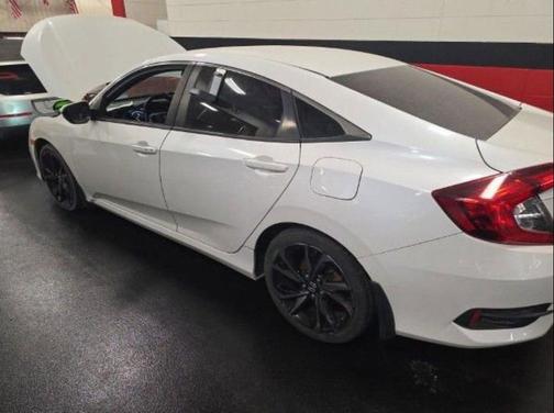 Platinum White Pearl 2019 Honda Civic Sport