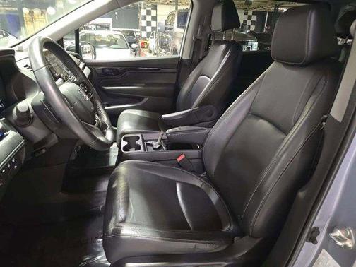 Obsidian Blue Pearl 2023 Honda Odyssey Touring