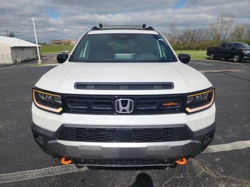 Platinum White Pearl 2026 Honda Passport AWD TrailSport Elite Blackout