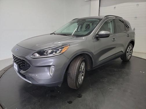 Gray Metallic 2021 Ford Escape SEL