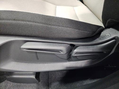 2025 Honda CR-V LX AWD