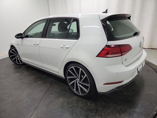 2018 Volkswagen Golf R 2.0T DSG