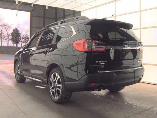 2023 Subaru Ascent Limited 8-Passenger