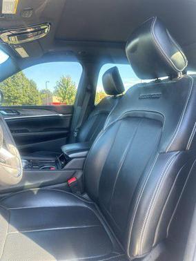 2023 Jeep Grand Cherokee L Overland