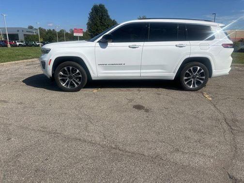 2023 Jeep Grand Cherokee L Overland