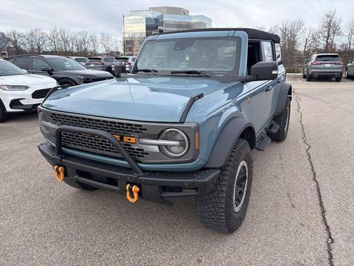2023 Ford Bronco Badlands