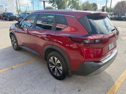 2022 Nissan Rogue SV